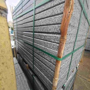 铜陵芝麻白楼梯踏步室外