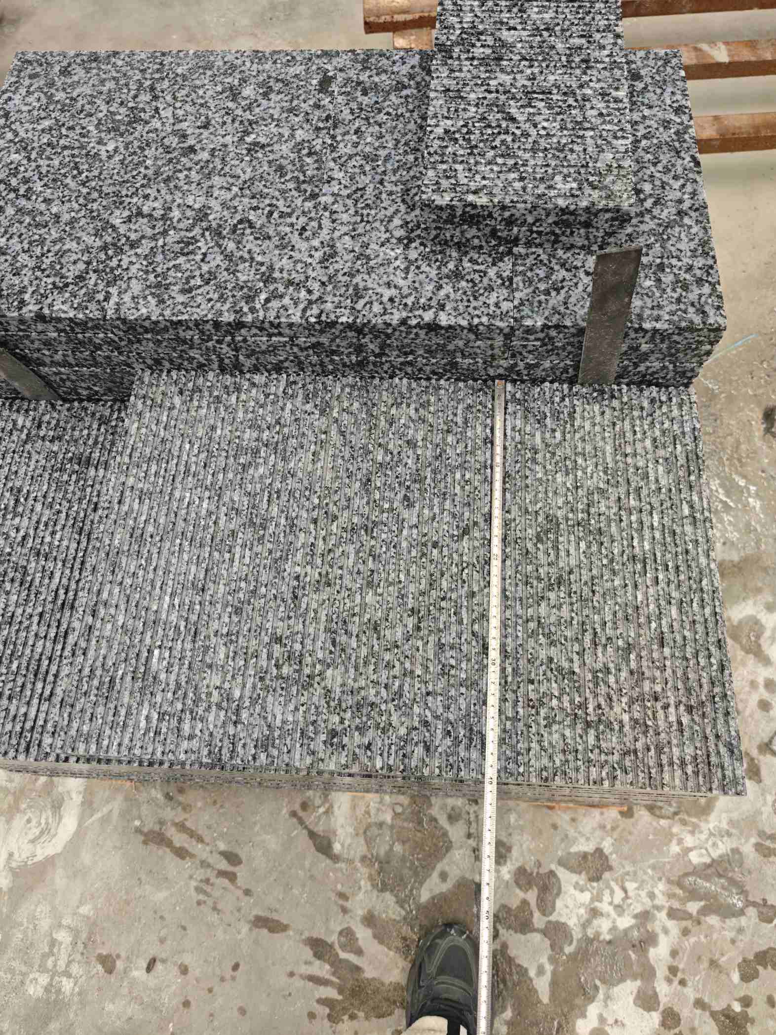 铜陵芝麻黑拉丝面